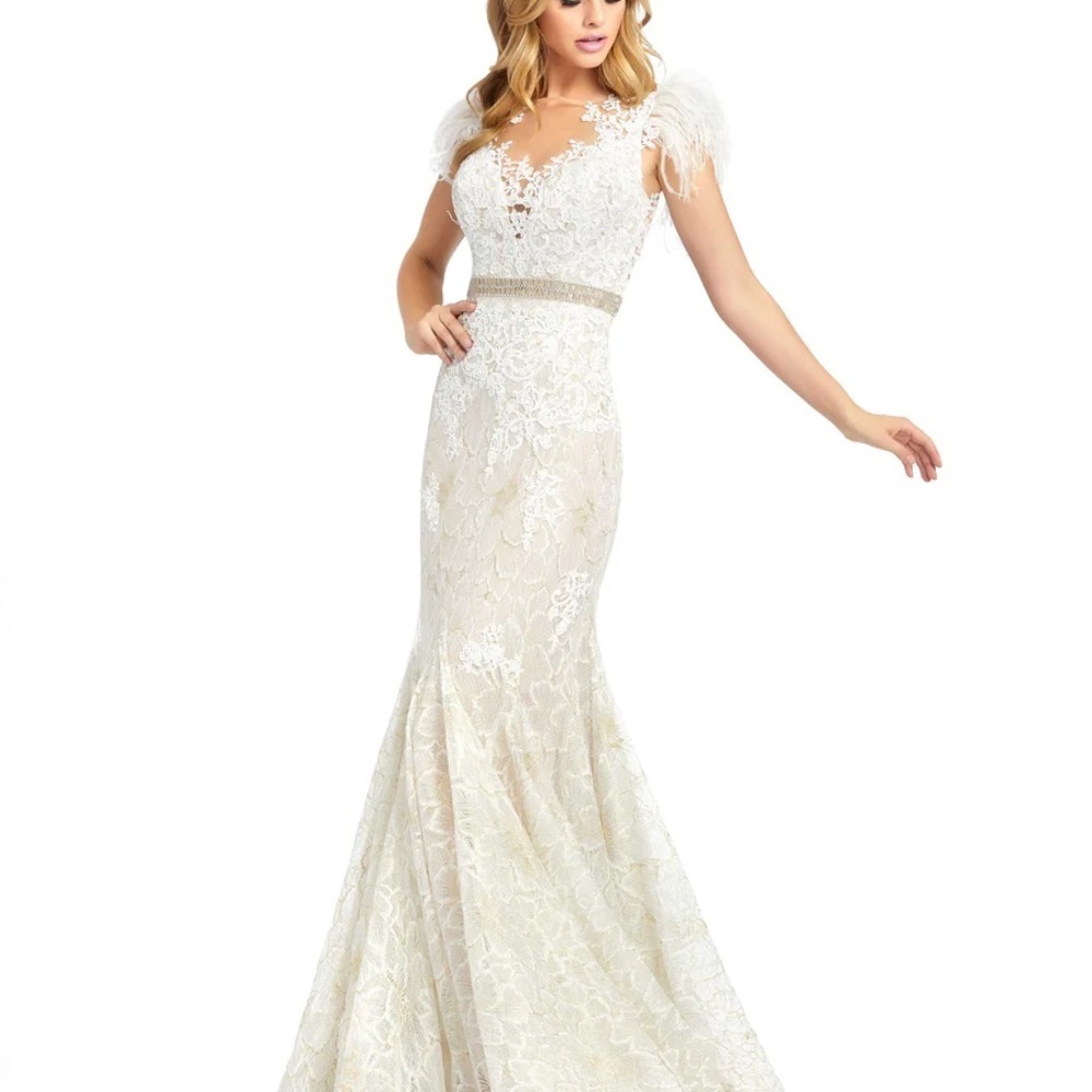 ✔️#71B BNWT MAC DUGGAL EMBELLISHED FEATHER ILLUSION NECK TRUMPET GOWN 79230 - Picture 4 of 13